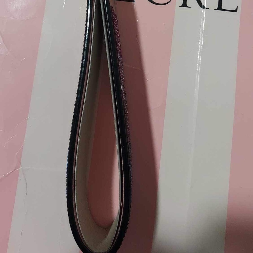 Victoria Secret Rhinestone Wristlet NWT - Picture 7 of 8